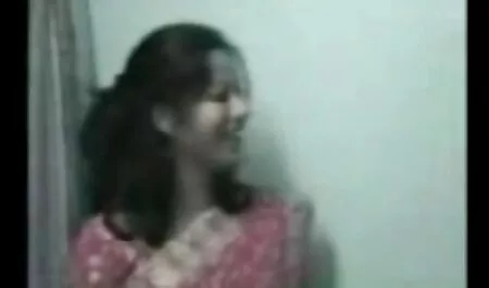 Tedesco orgia con film di ragazze nude lederhozen