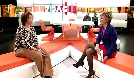 Sexy biondo prende donne nude in chat Viseificati