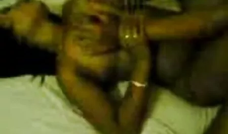 Pompino sciatta donne nude in video chat da Moglie italiana