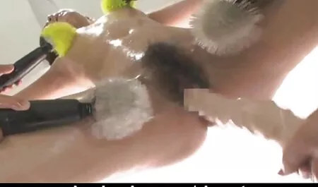 L'inquilino paga l'affitto per donne nude free maturare il suo cazzo