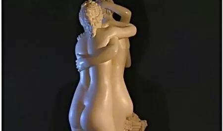 BiEmpire vuole unirsi al cazzo mature italiane nude di ragazzi caldi dell'ufficio!