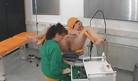 Caldo masturbazione con video chat donne nude la mano pompino e sperma