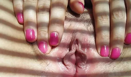 Incredibilmente sensuale Nuru massaggio spogliarelli di ragazze nude