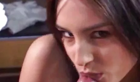 Muscoloso video donne nude ragazzo diteggiatura grosso cazzo