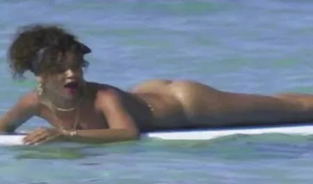 Cornea hottie sculaccia il culo stretto di un caldo video donne nude atleta