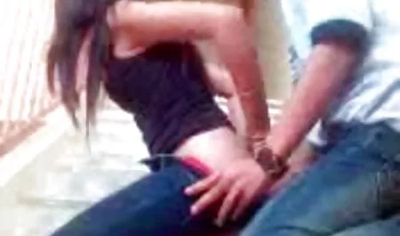 Fake Hostel bellezze sono persi e hanno bisogno di donne nude porno totale riposo