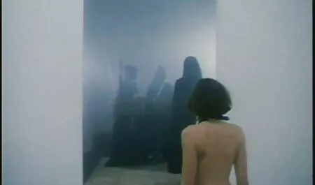 Buco anale video donne nude gratis bareback cazzo bruna trans