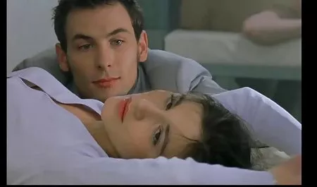 Super spessa fessura cazzo che soffia nel buco della video donne nude gratis parete