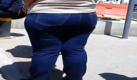 Rossa Ceca Milf in trio ragazze nude in chat gratis
